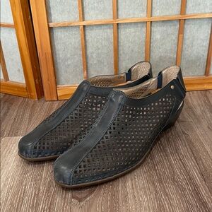 Pikolinos Women's Slingback Mules